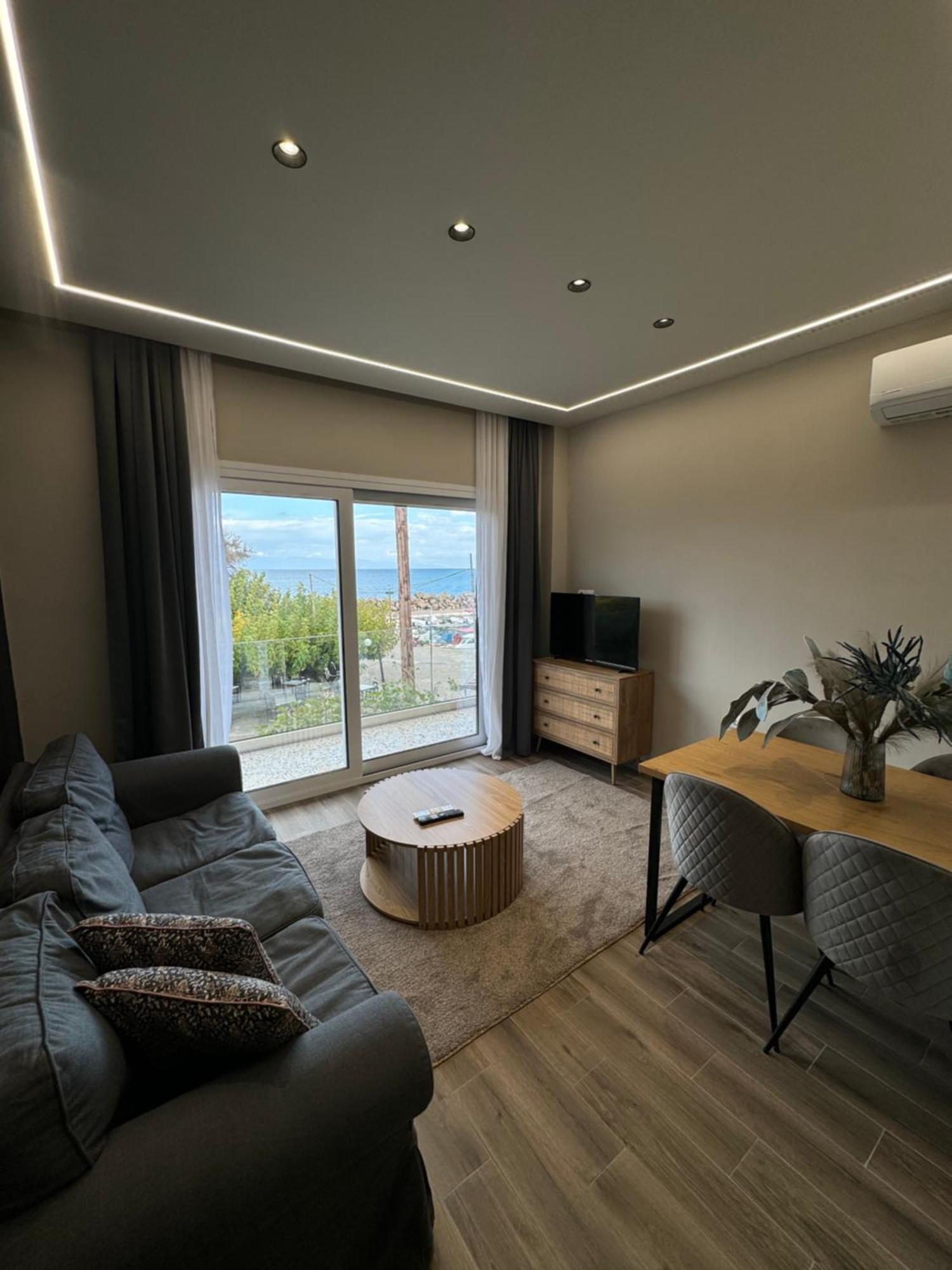 Artemis Apartments ดิอาคอปโต ภายนอก รูปภาพ